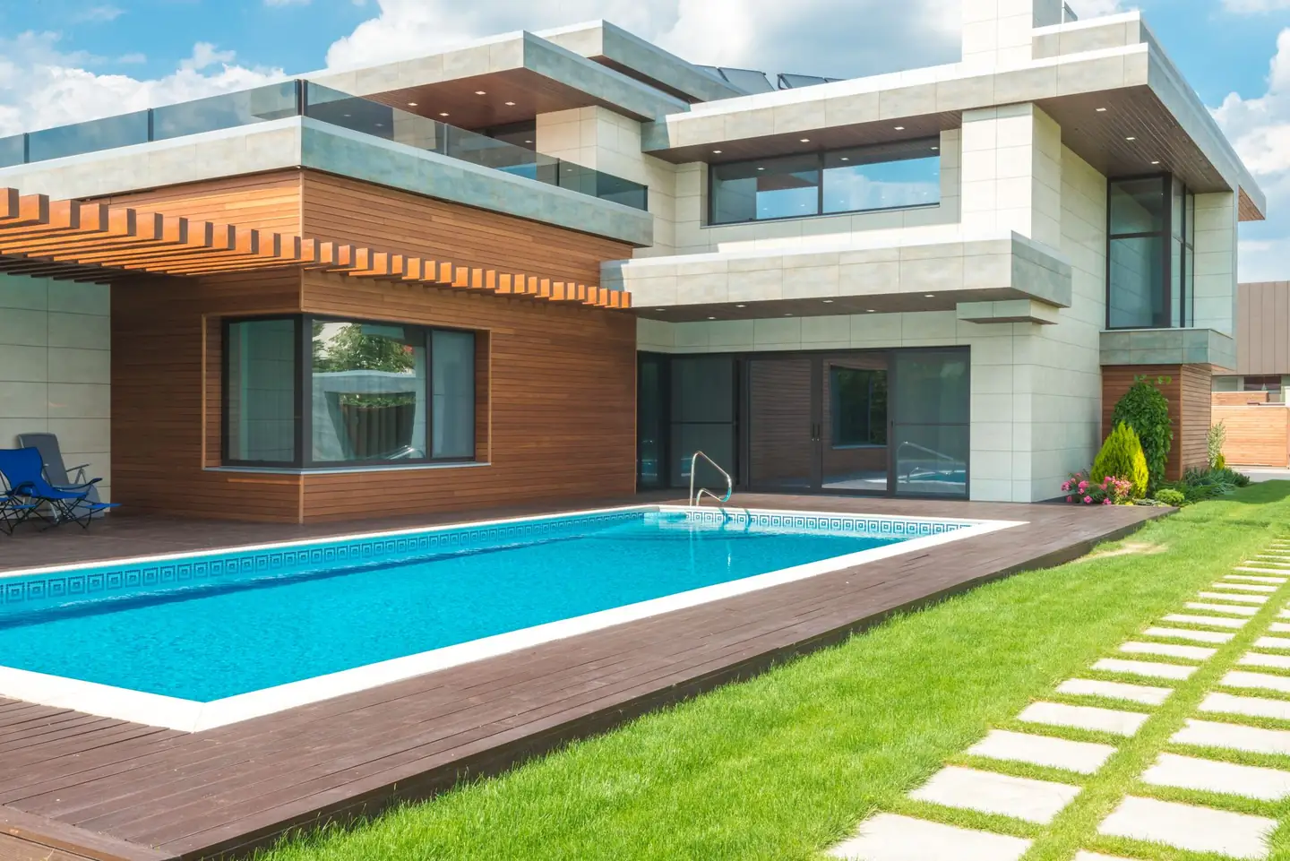 Swimming pool built in Milbrodale, NSW